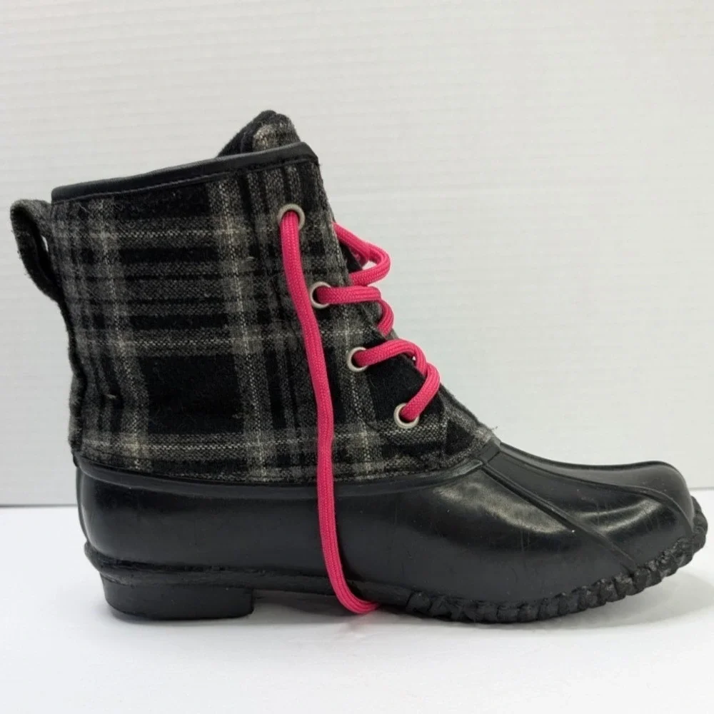 Girls Size 3 Plaid Duck Boots Black Pink Lace Winter Snow Rain Rubber Sole‎
